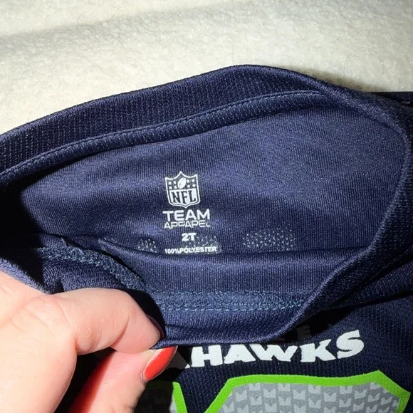 Like New Toddler Seattle Seahawks T-shirt Jersey - size 2T - Picture 3 of 3